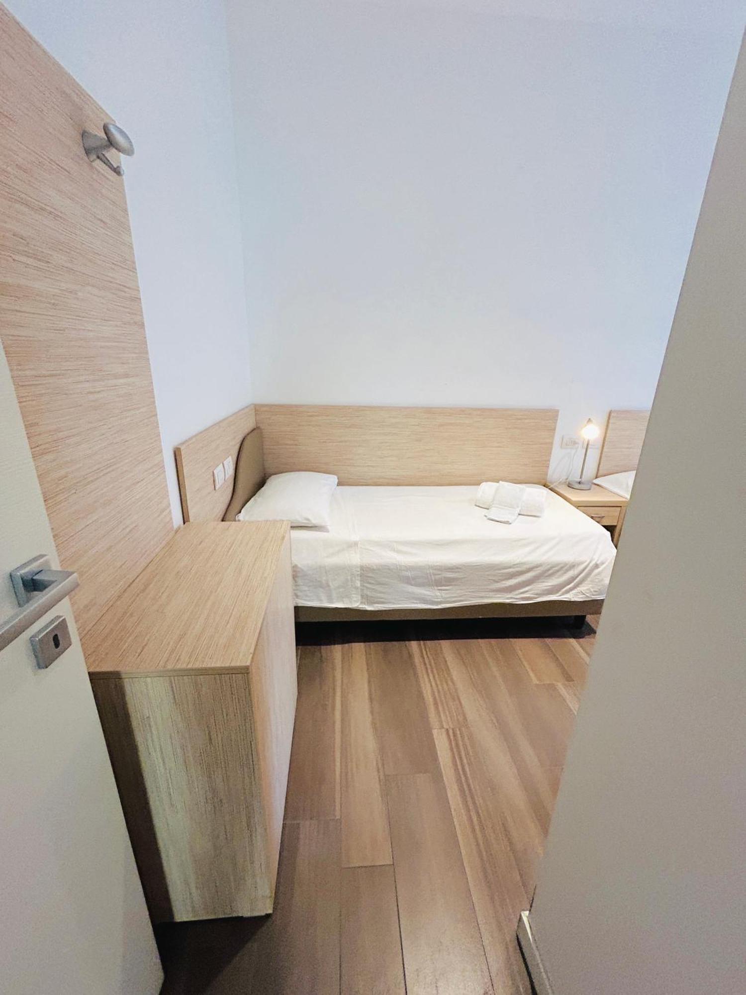 Апартаменты Menotti 3A-Flexrent Abissinia Риччоне Экстерьер фото